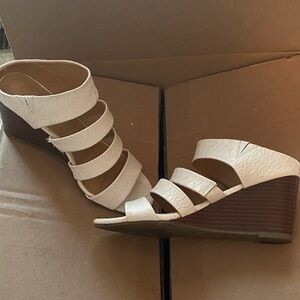 Women's Off-White Wedge Sandals